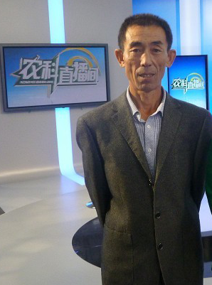 魏國忠簡介